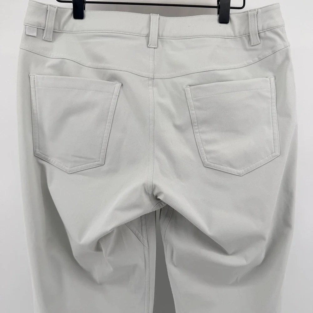 Lululemon Commission Pant Classic Fit 32 Grey Warpstreme Performance Golf Chino